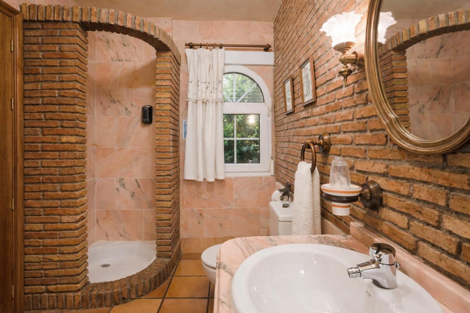 Habitación Doble con vistas al jardín